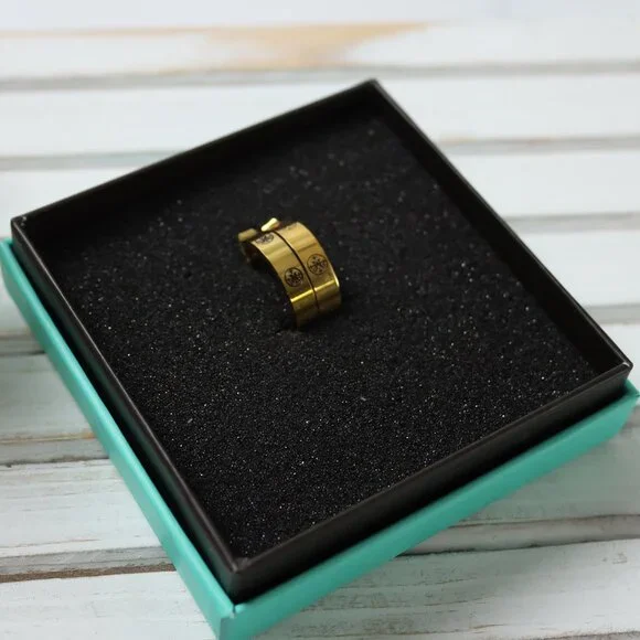 My Saint My Hero: THE GREATEST LOVE Shema Earrings NEW IN BOX - Picture 3 of 7